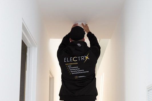 Smoke Alarm Beeping: Causes and Effective Solutions Explained