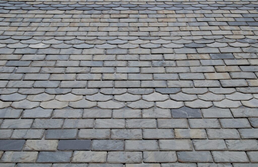 Slate Roof Repairs: Assessing Roof Age with Reclaimed Slate