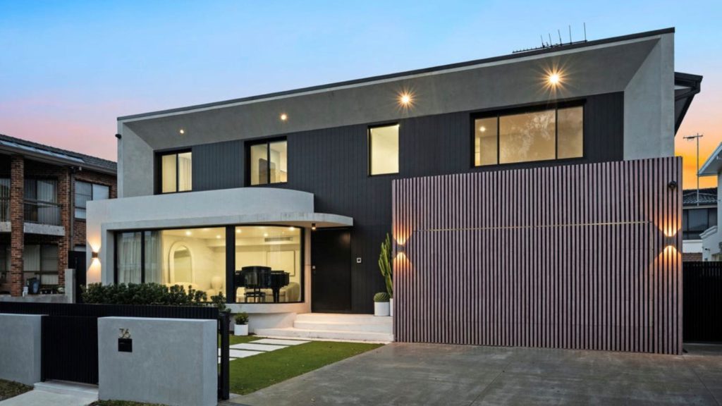 Foundation Support: Essential Tips for a Second Storey Addition